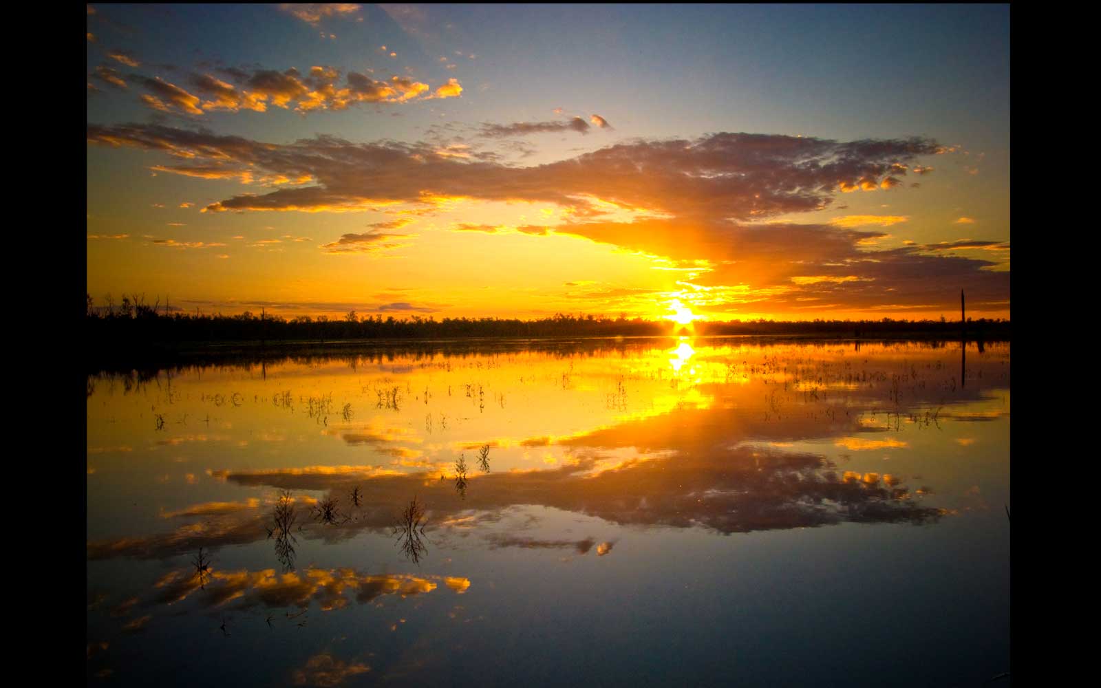 Lake Murphy after flood. Lake Murphy Conservation Park